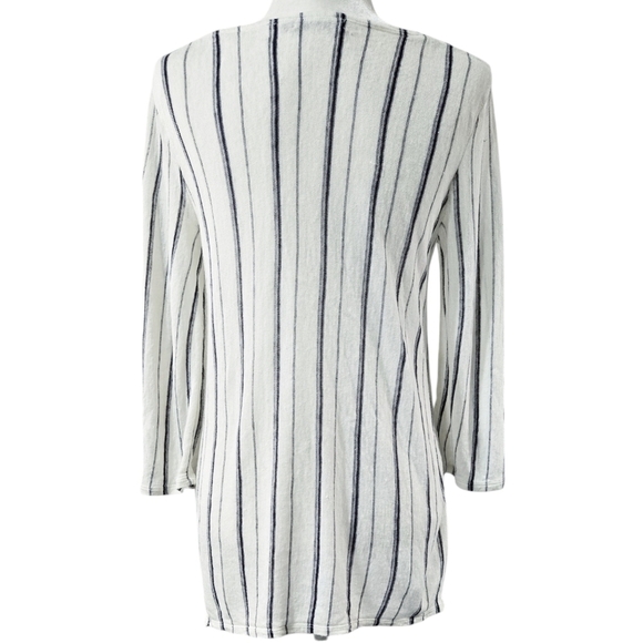 Nic+Zoe Linen Blend Cream Navy Blue Stripe Top Beachy Lightweight Semi Sheer - Picture 2 of 10